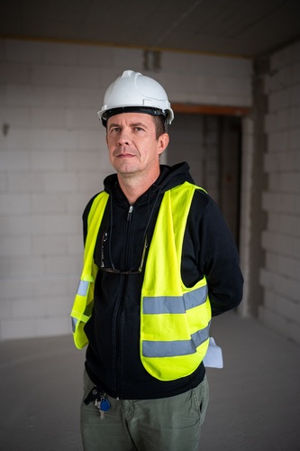 Kobiety budują polskie budownictwo. Dlaczego ich pensje wciąż nie dorastają do kompetencji?